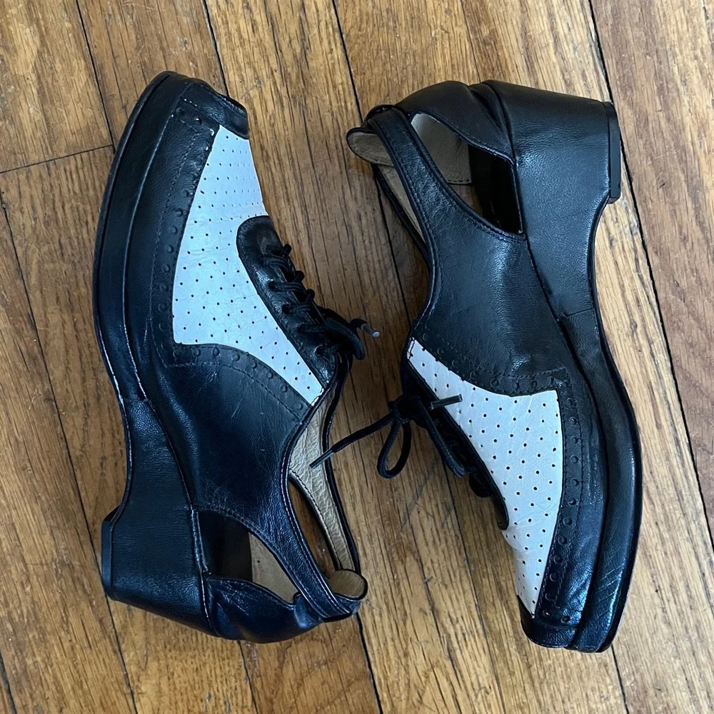 Women's Black and White Lace-Up Wedge Shoes - Picture 6 of 13